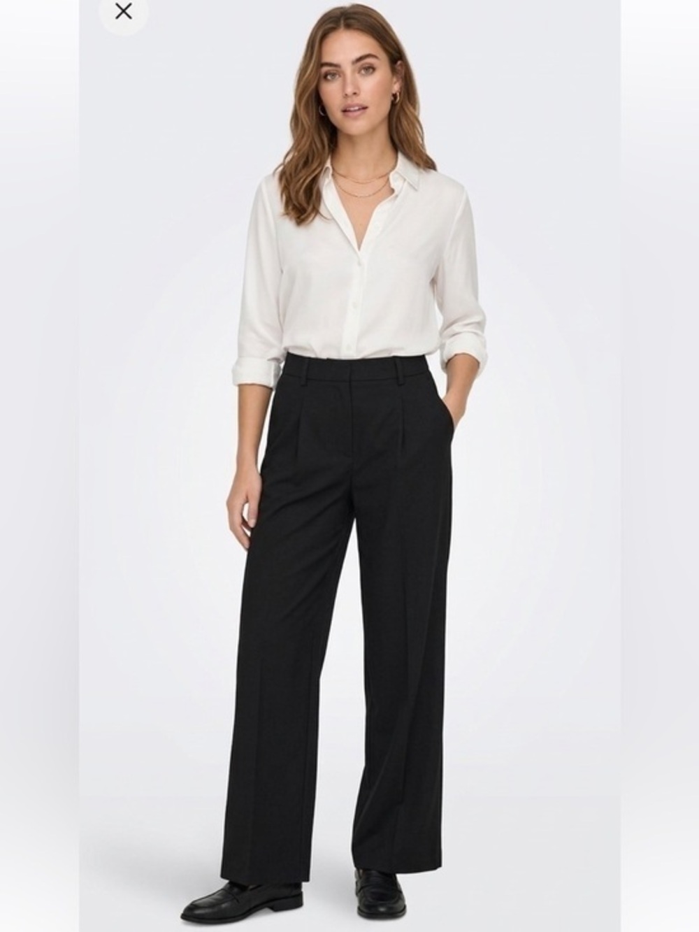 New H&M Black Highrise Wide-Leg Pleated Trousers Pants Size 2
